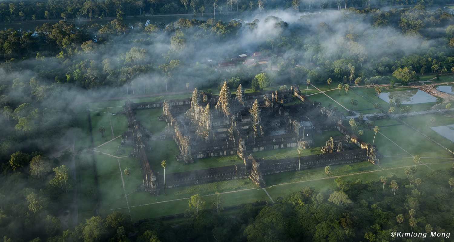 Angkor Wat: A Sacred Symphony of Stone and Sky